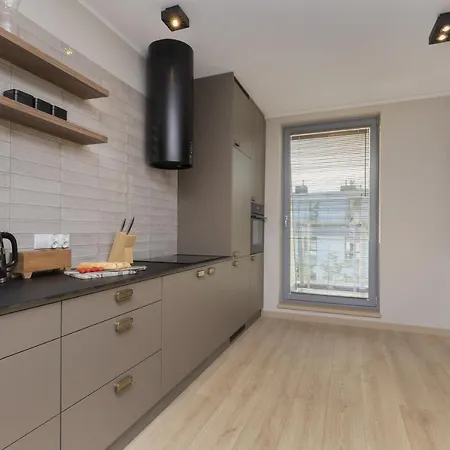 Dolny With Balcony By Renters Appartement *
